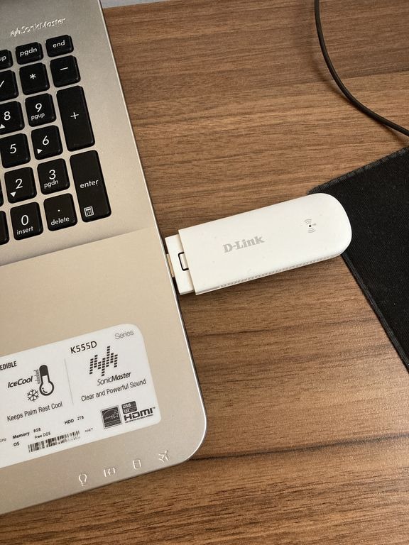 مودم همراه سیمکارتی 4G LTE دی لینک DWR-910M (پس کرایه)