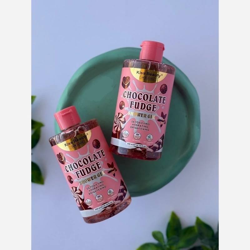 شاور ژل و شامپوی بدن شکلاتی کیس بیوتی شوینده خوش عطر لطیف کننده پوست با رایحه خوشمزه شکلات