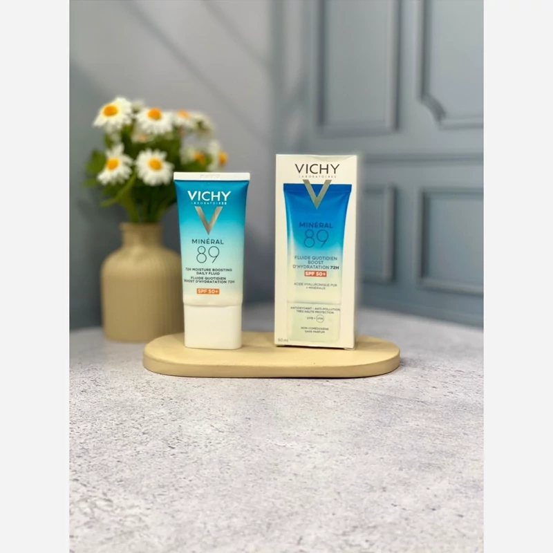 ضدآفتاب و مرطوب کننده 72 ساعته VICHY(ویشی) مینرال 89