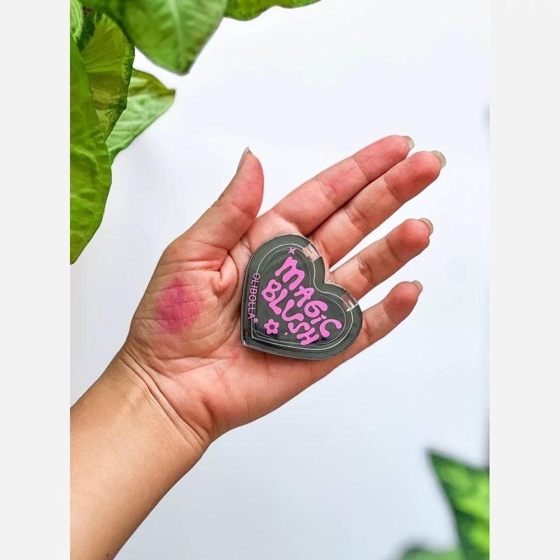رژگونه جادویی قلبی 