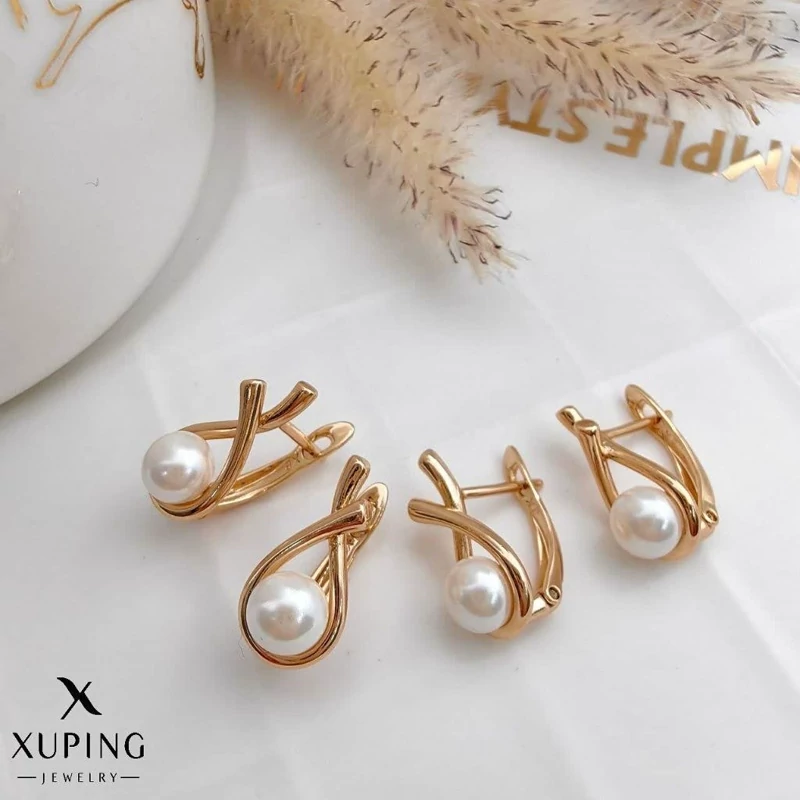گوشواره مرواریدی ظریف و خاص برند ژوپینگ 