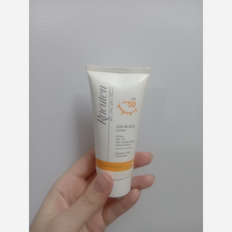 کرم ضد آفتاب SPF50 پوست چرب و مختلط راکوتن 50 گرم