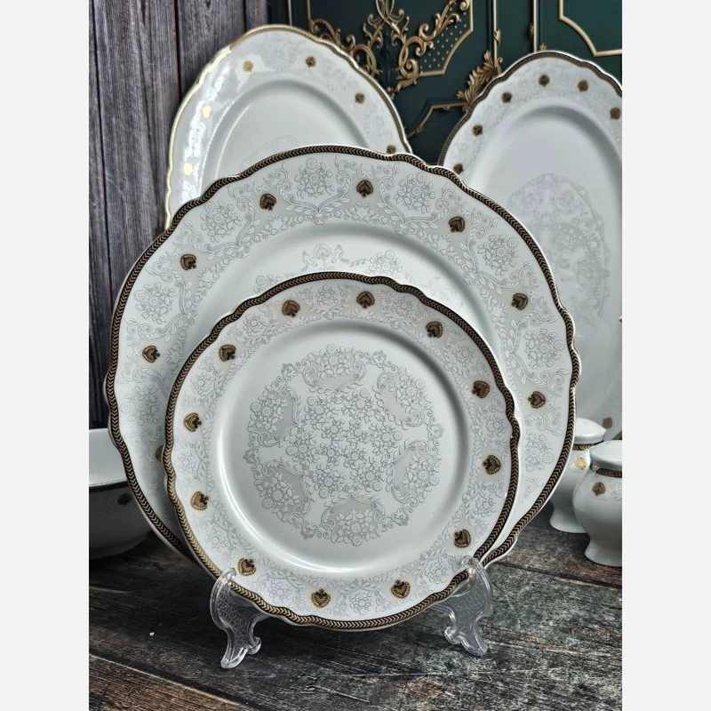 سرویس چینی پردیس 102 پارچه 12 نفره قالب فرانسوی (پس کرایه)