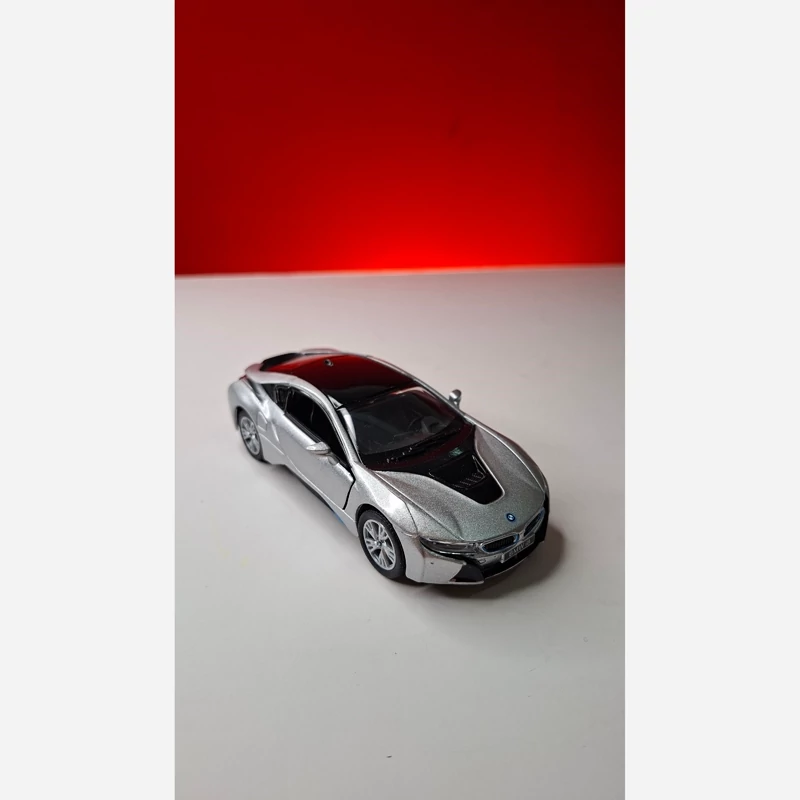 ماکت ماشین فلزی BMW i8 مقیاس 1:32