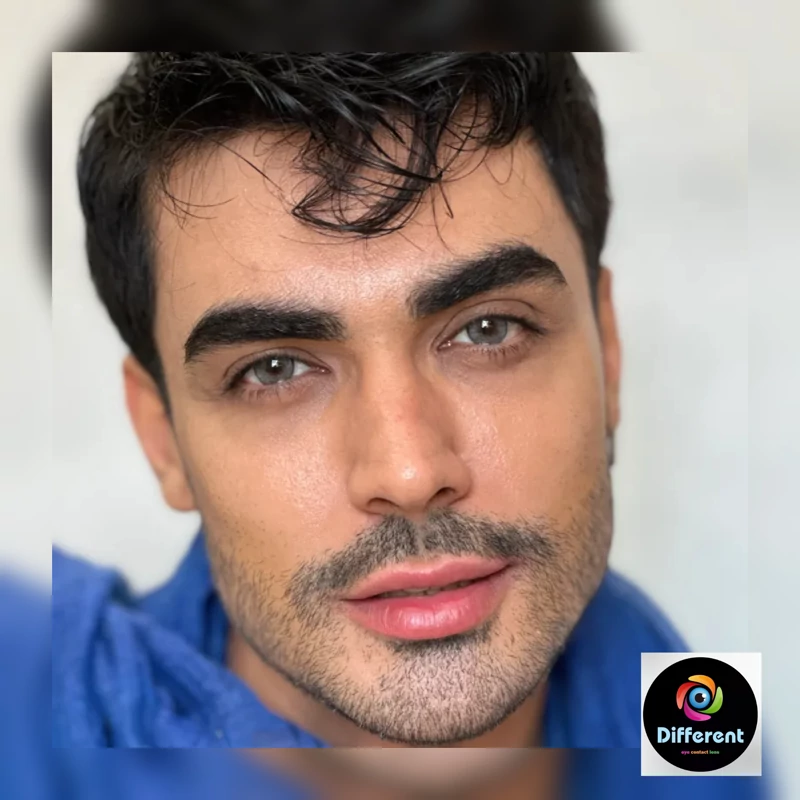 لنز چشم طوسی ته مایه عسلی دور دار  آیس کالر    Ice Color silver moon    