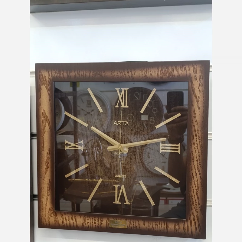 ساعت دیواری آرتا 40 ساده (پس کرایه)
