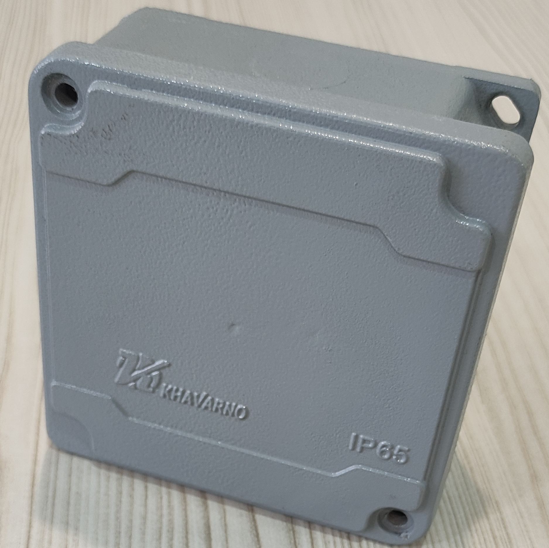 جعبه تقسیم آلومینیومی IP65 خاورنو سایز 5*10*10