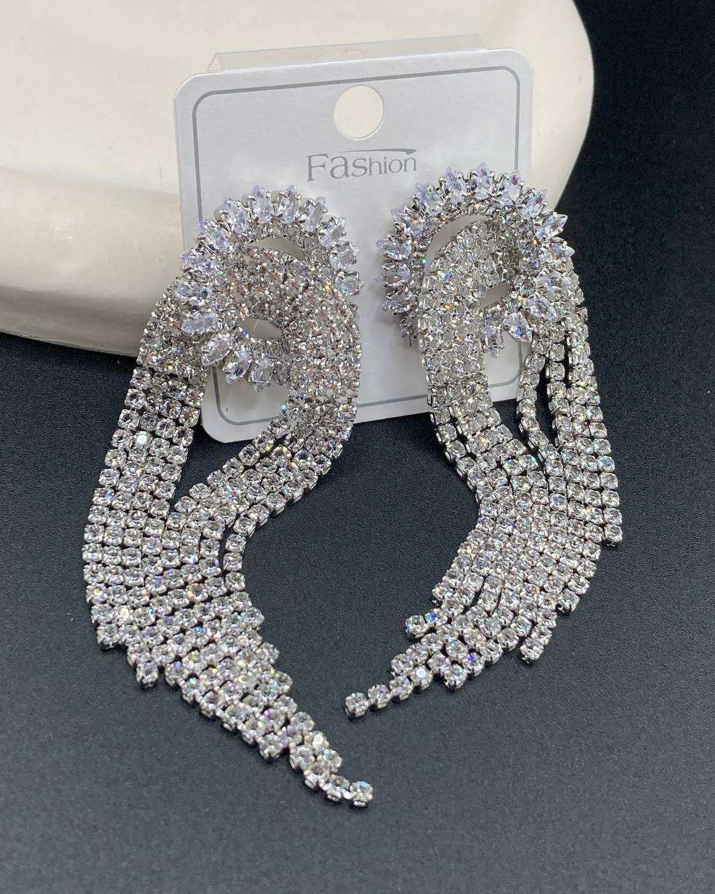 گوشواره جواهری پر کار کد gnj10022 گالری موژان حیدری