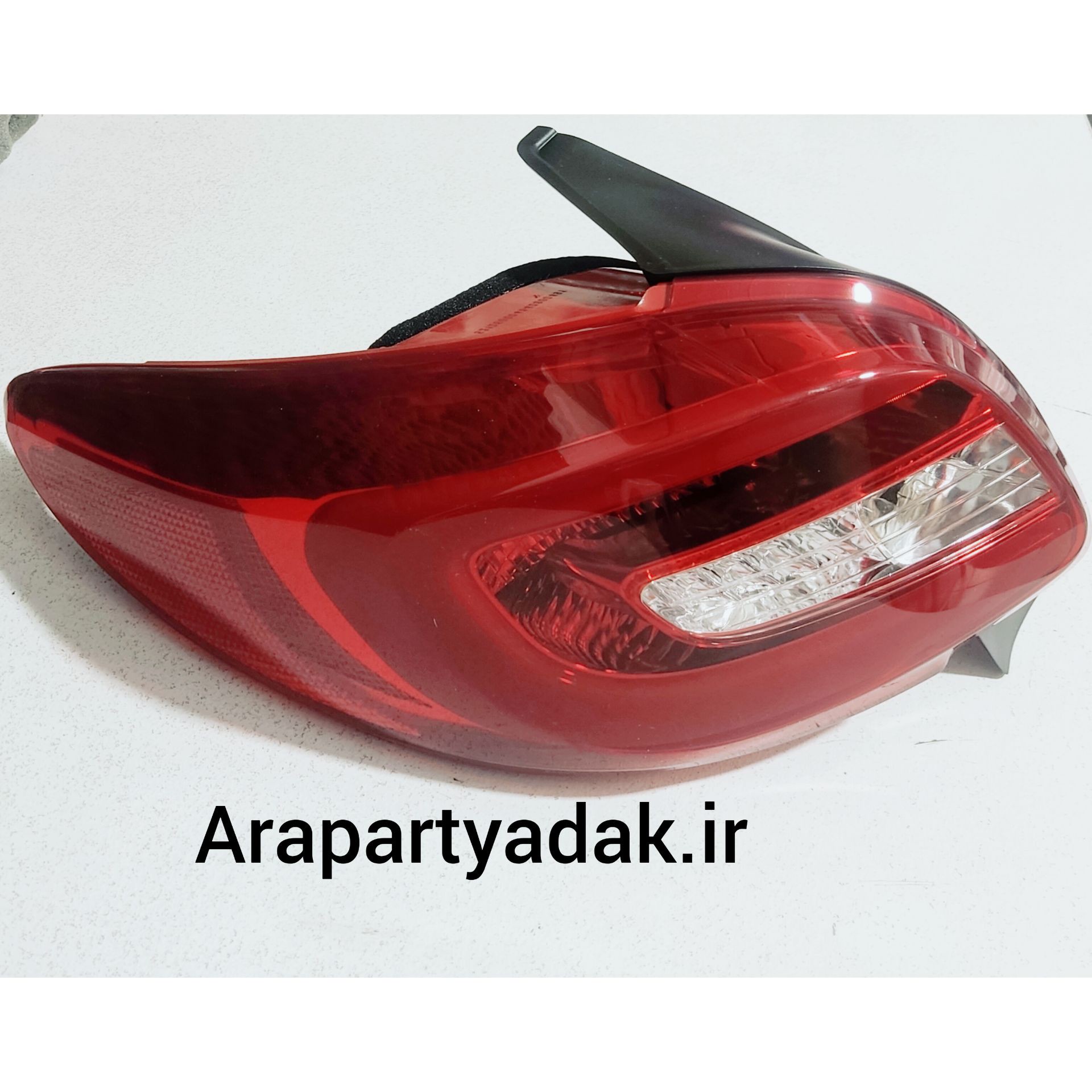 خطر عقب پژو 207 برند مدرن چپ (راننده)