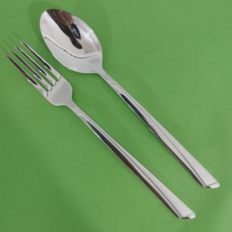 ست قاشق و چنگال 12 پارچه استیل گیلدا مدل ناخنی ارسال رایگان