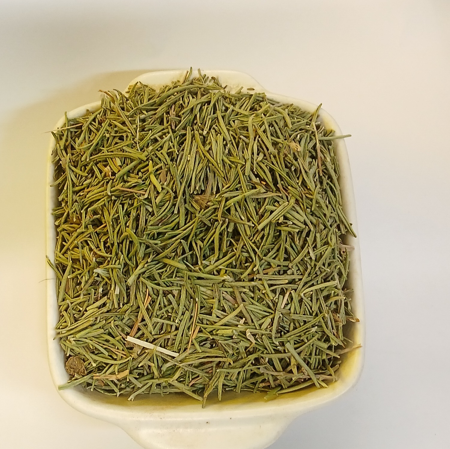رزماری خشک یک کیلویی کوثر معطر و پاک شده و ارگانیک