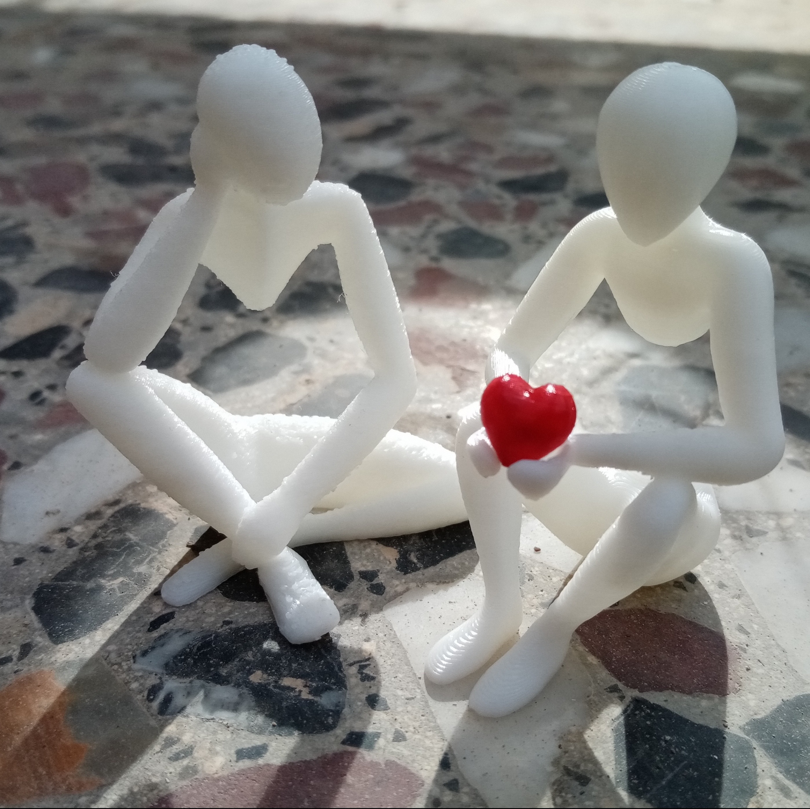 مجسمه تفکر (مدل یخی) و مجسمه عاشق