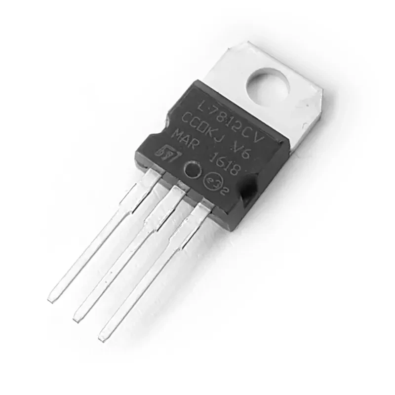 رگولاتور ولتاژ کد 7812 بسته 4 عددی ارسال پس کرایه 