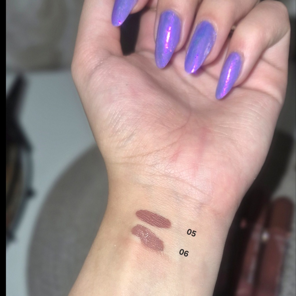 رژ لب مایع مات نود06