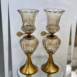 شمعدان رومیزی طرح لاله آنتیک