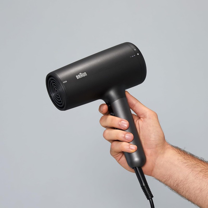 سشوار حرفه ای 2100 وات براون مدل HD425، موتور DC، وزن 500 گرم، دارای سری دیسپانسر، متمرکز کننده باریک با ویژگی فرکنند...