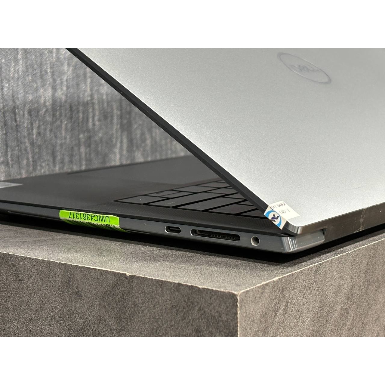 لپتاپ Dell precision 5550 i7-10850H 16gbddr4 512gbssd 4gb-T1000 15 6 4k touch