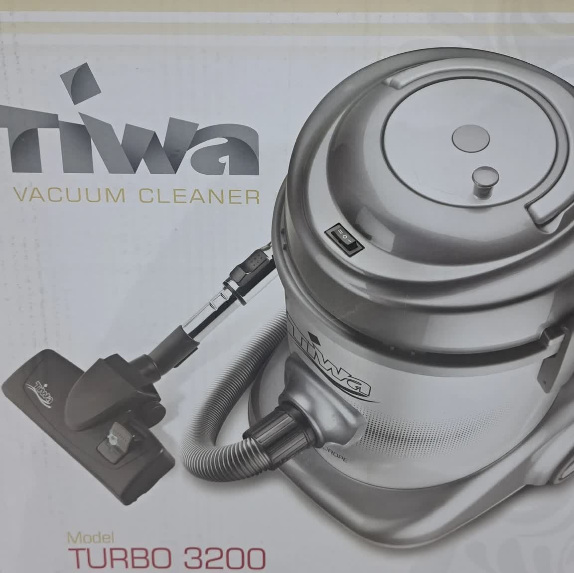 جاروبرقی سطلی تیوا مدل VC-3200