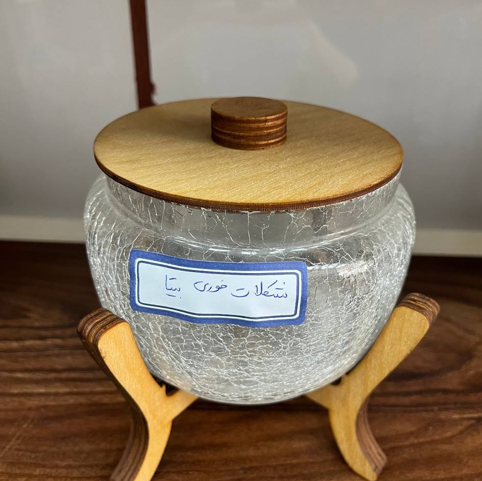 شکلات خوری بیتا درب دار