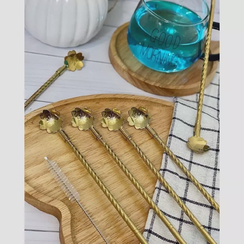 قاشق شربت نی دار مارپیچ رنگ طلایی بسته 6 عددی