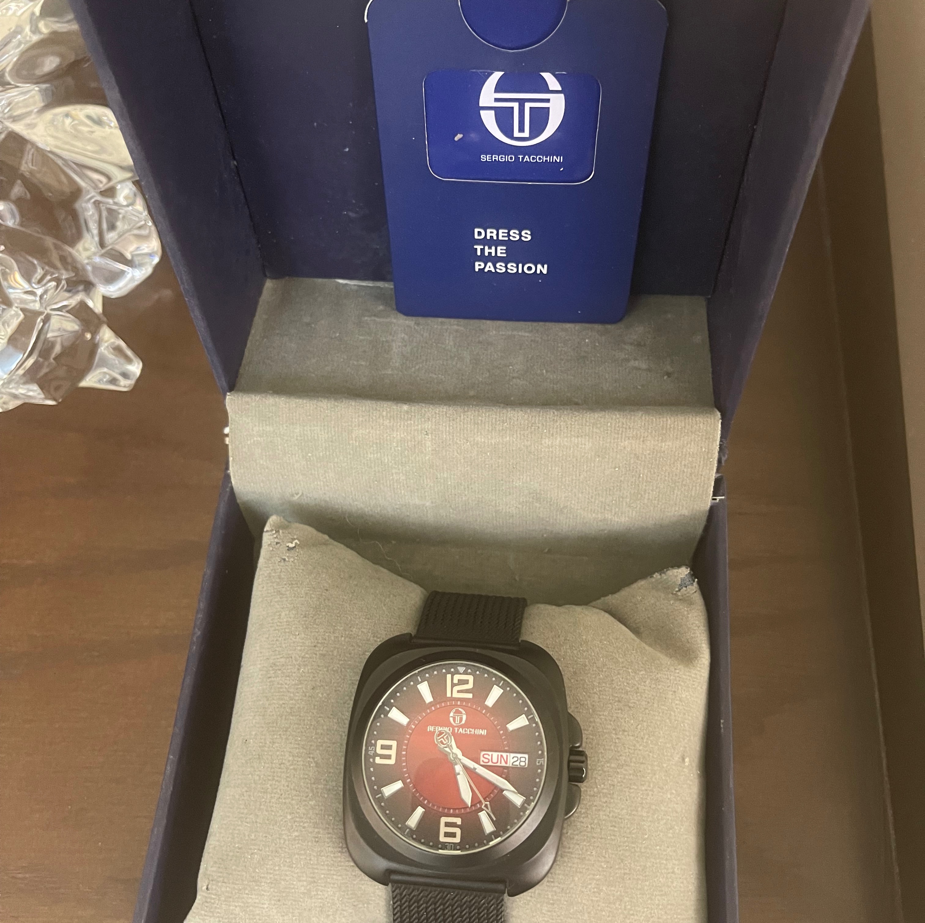 ساعت سرجیو تاچینی ایتالیایی Sergio Tacchini