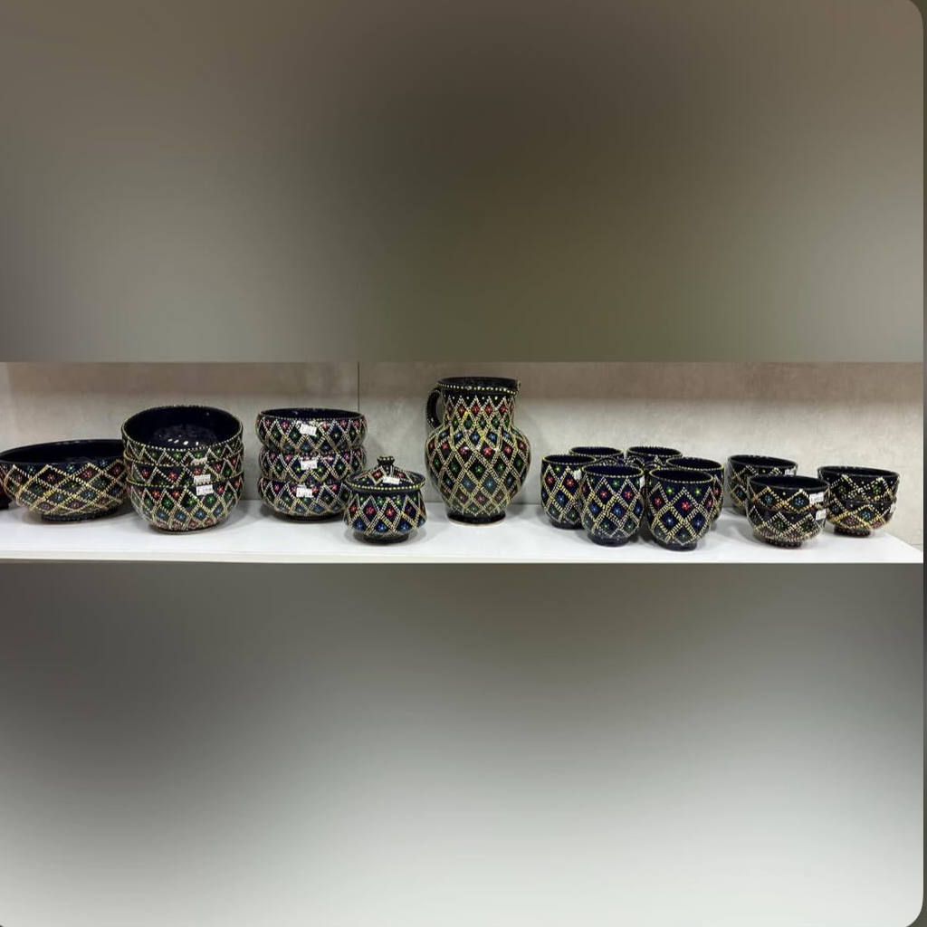 ست ظروف نقطه کوب دستساز