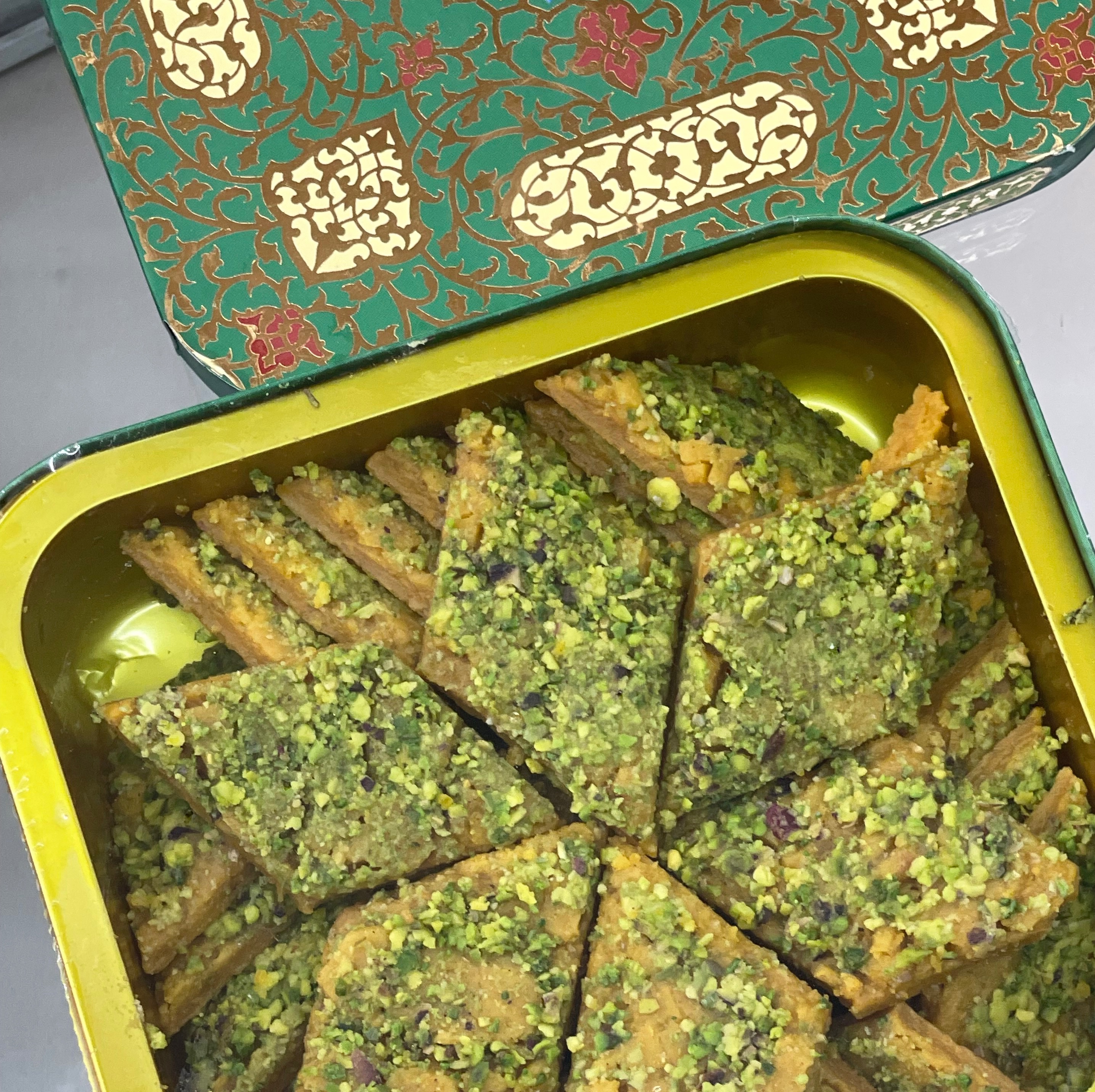 سوهان باقلوایی کره ای خالص درجه 1 (300گرمی)