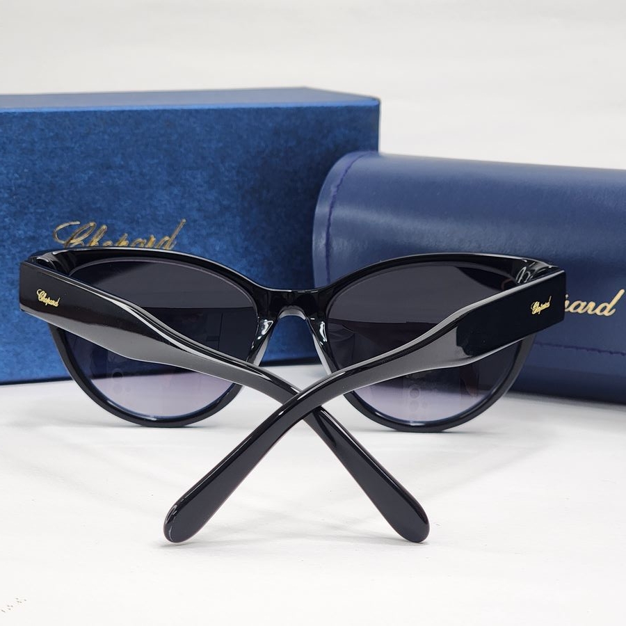 عینک افتابی زنانه chopard کد b1080