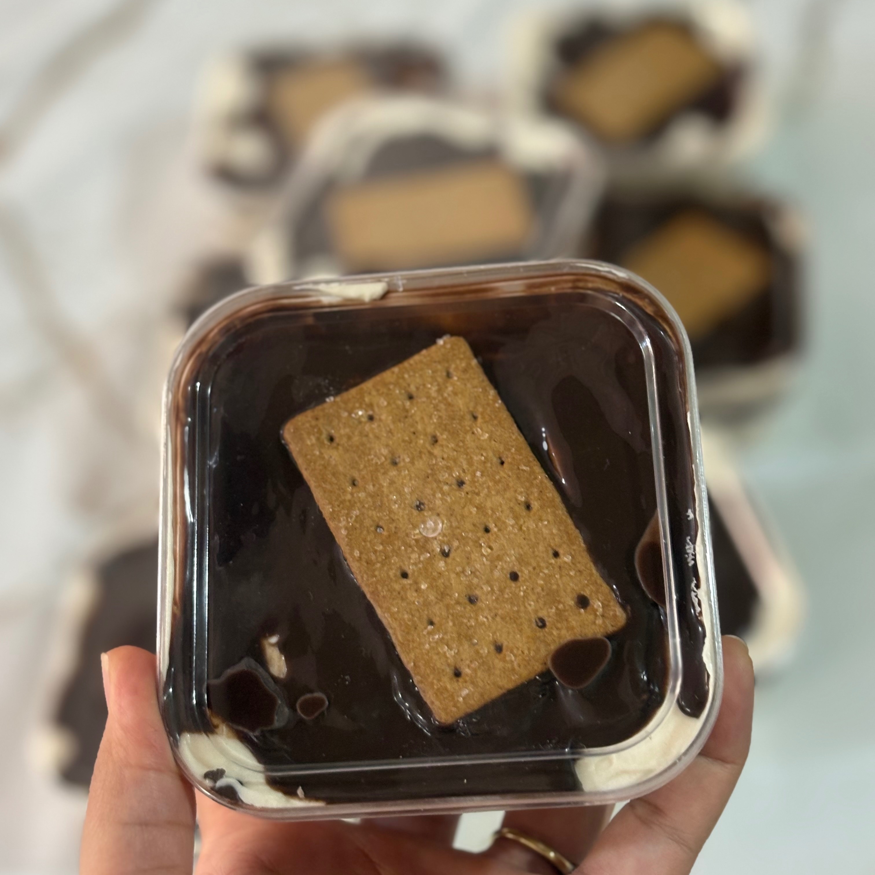 تیرامیسو شکلاتی