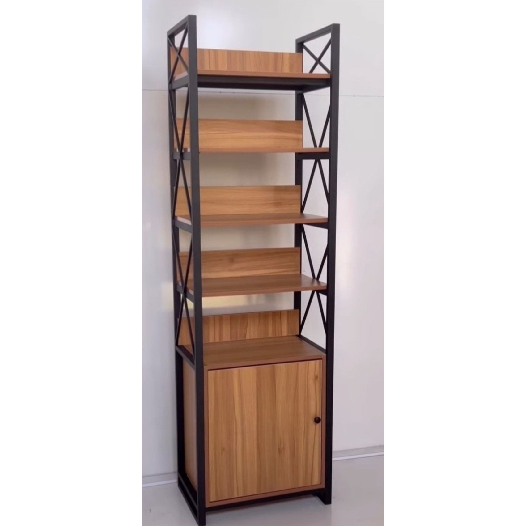 قفسه کتاب و شلف دیواری
