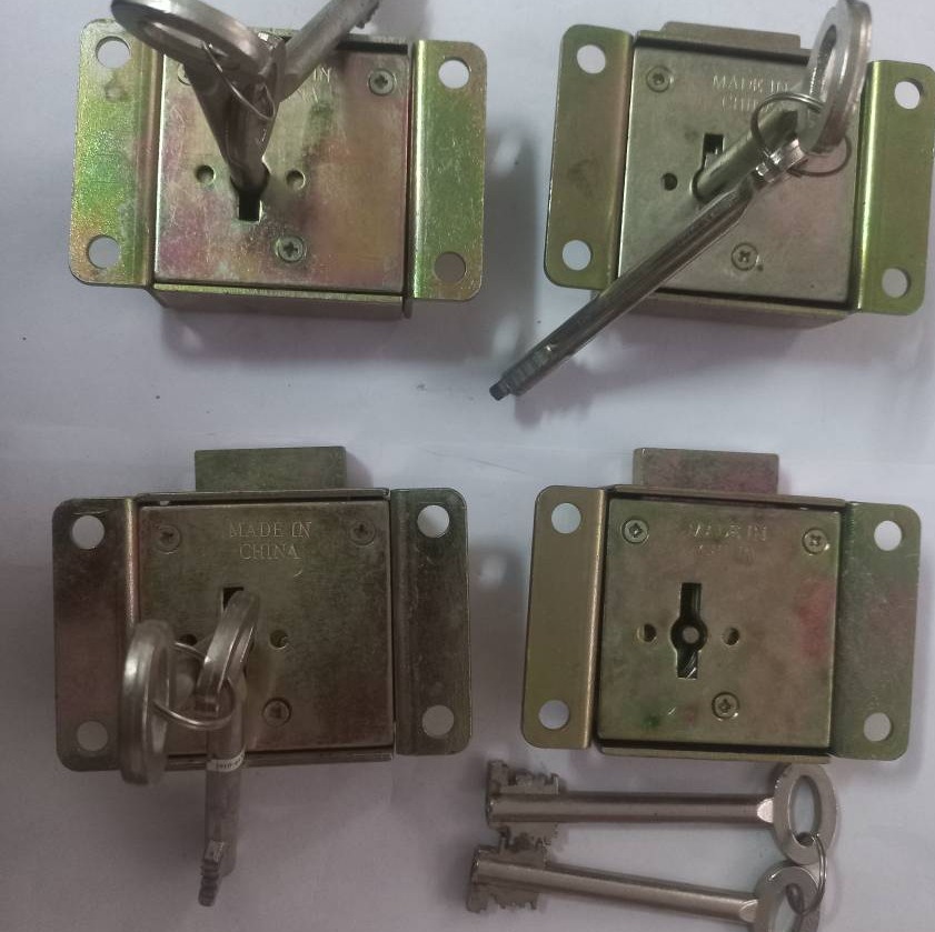 قفل گاوه صندوق 6+9سانتی متری کد غرفه 62