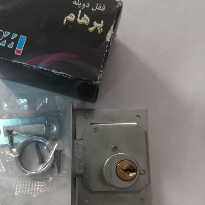 قفل کمد دیواری مدل پرهام ایرانی پنج و نیم در هفت سانتی متر کد غرفه 41