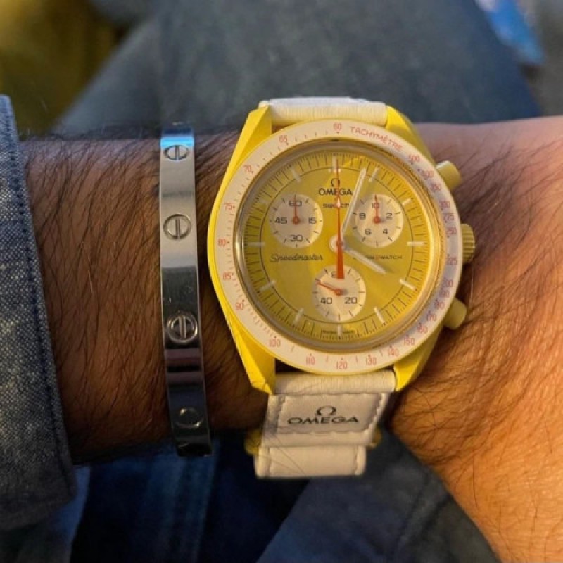 ساعت مچی امگا سواچ خورشید Omega x Swatchمدل Mission to Sun رنگ زرد(مستر کوالیتی مشابه اصلی)