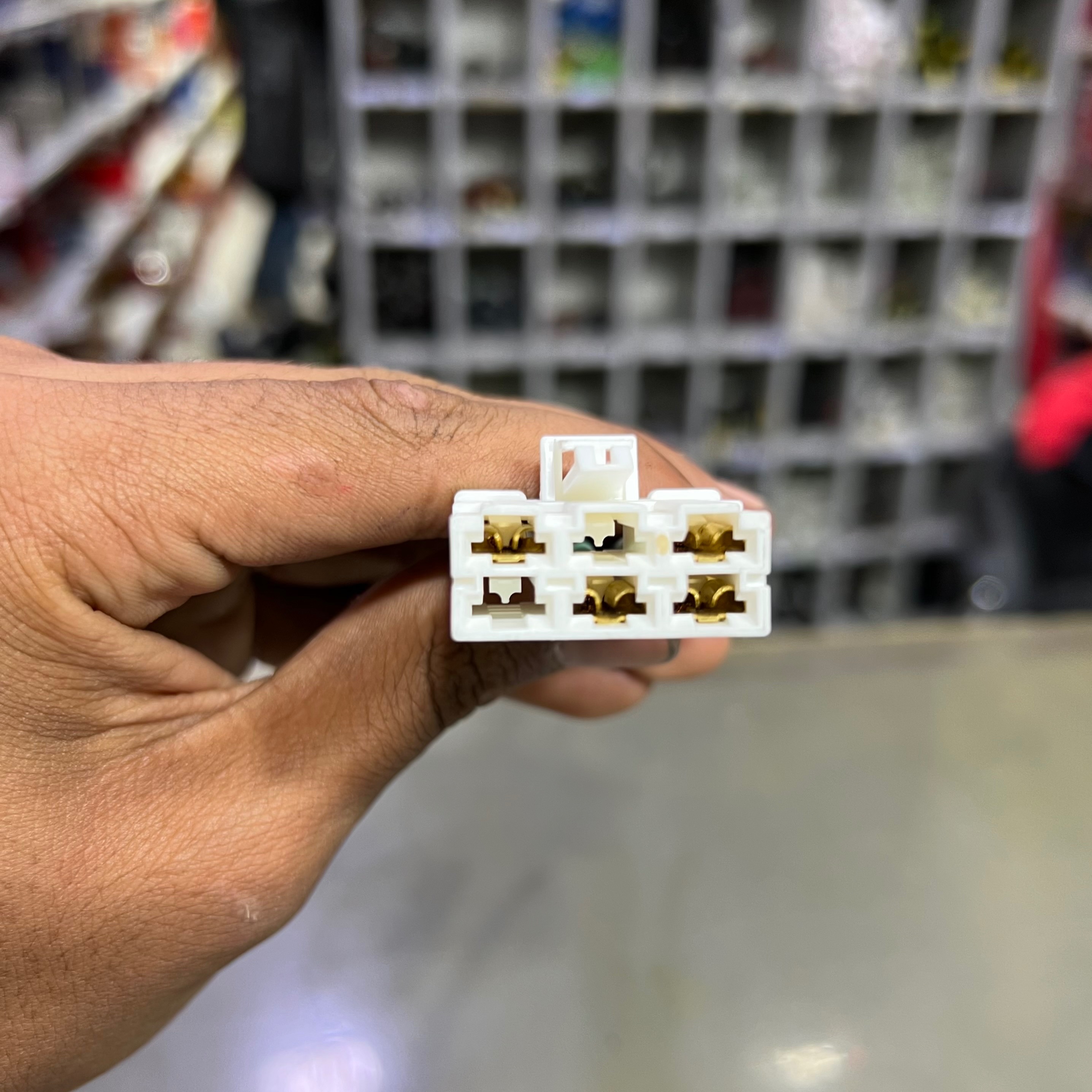 سوکت رله فن پراید کاربرات
