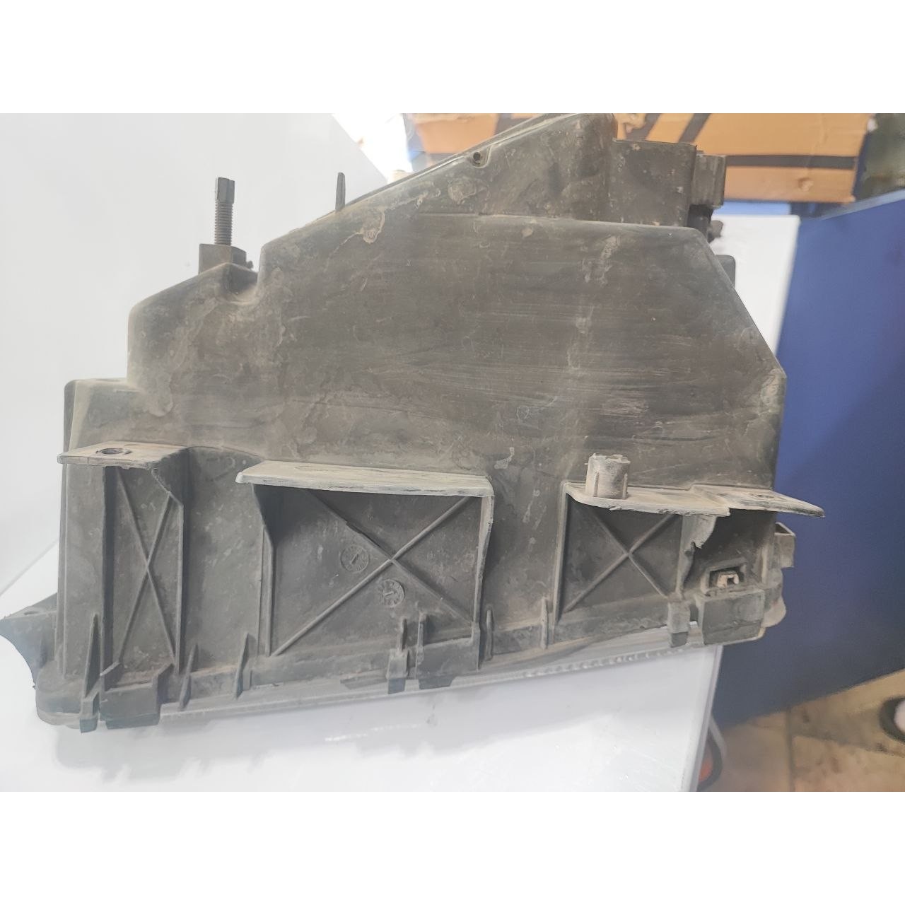 چراغ جلو 405 راست مدرن (استوک)