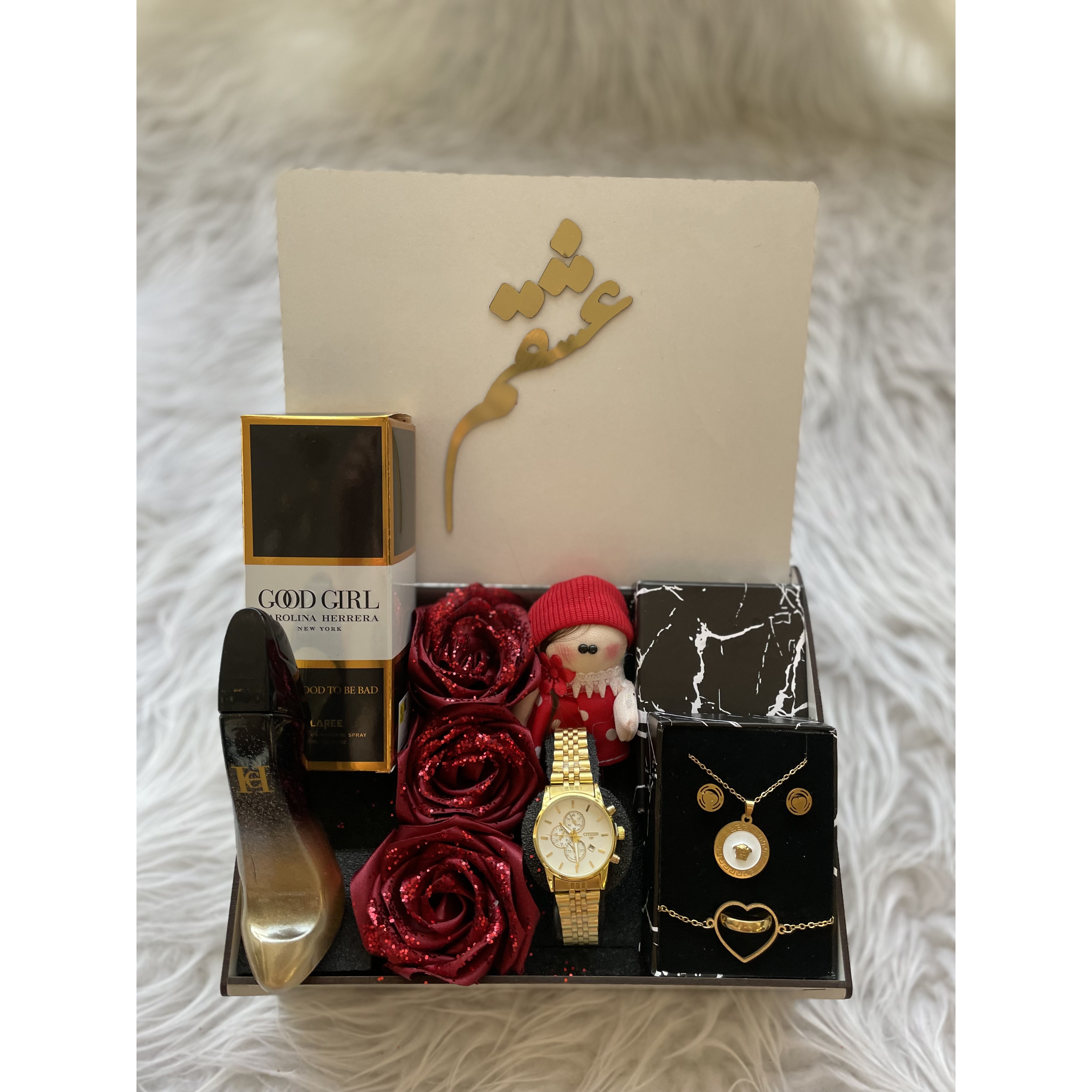 (ارسال رایگان)باکس چوبی هدیه زنانه شیک پک کادویی زنانه اسپرت و مجلسی مناسب روز زن ساعت،ادکلن و