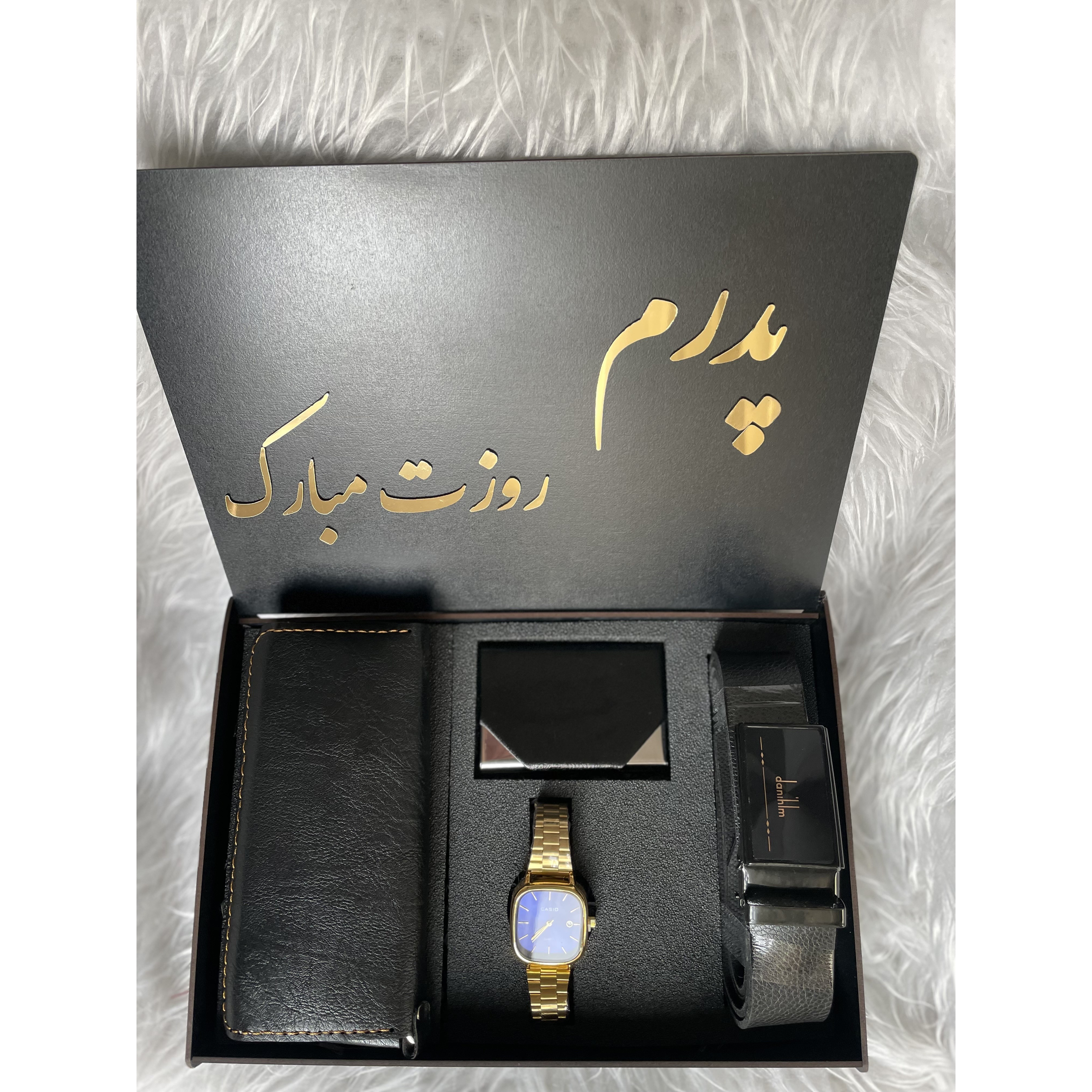پک هدیه مردانه شیک ساعت مچی کاسیو طلایی کیف کمربند جاکارتی مناسب تولد و روز مرد انتخاب متن 03