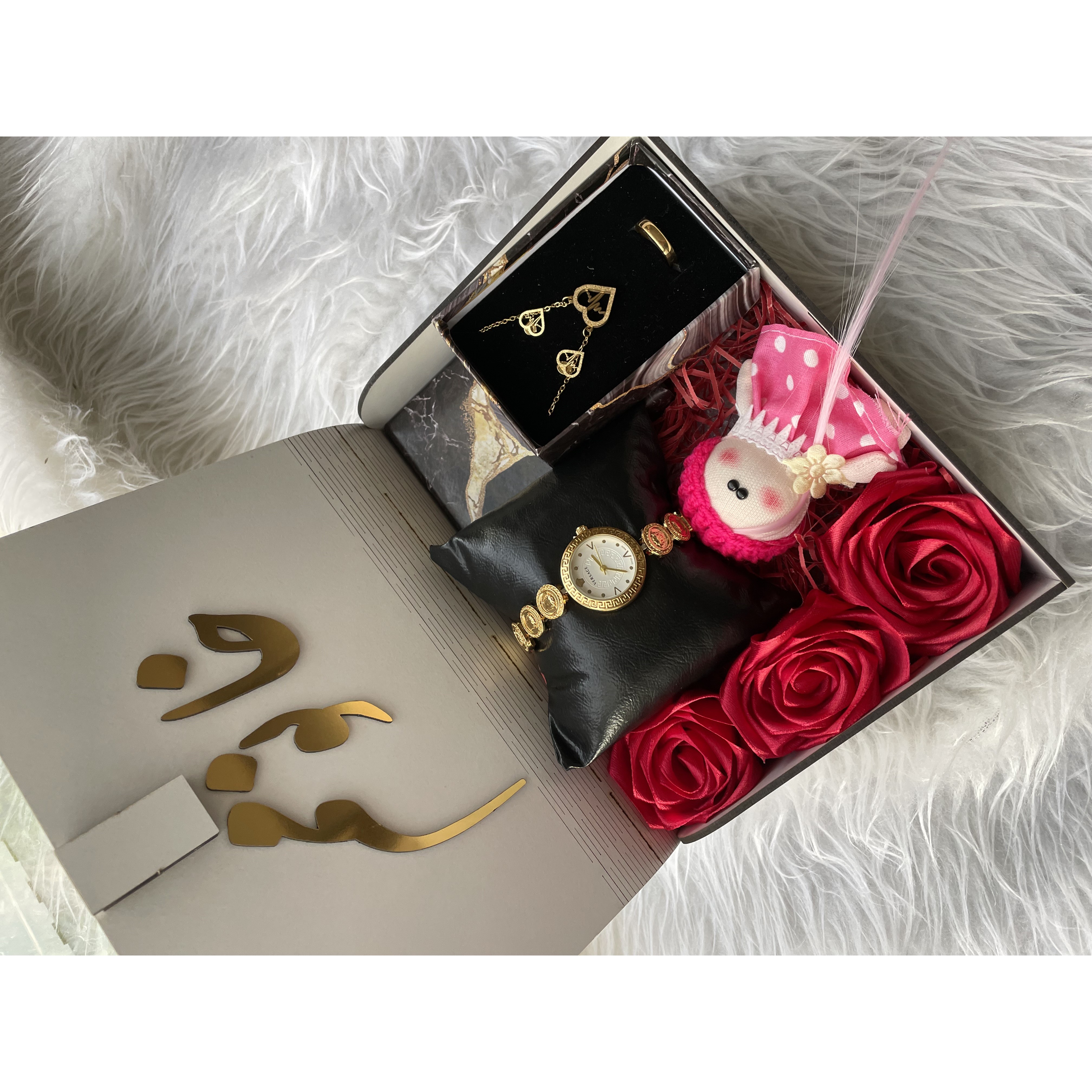 باکس هدیه زنانه و دخترانه باکس چوبی ساعت ورساچه و نیم ست شیک