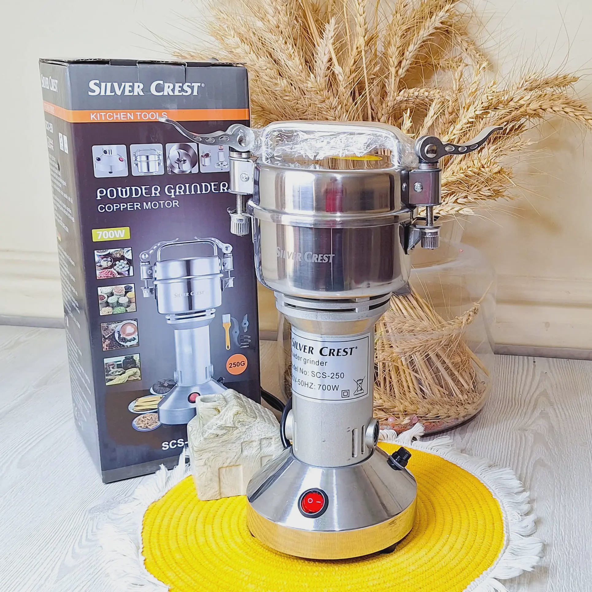 آسیاب صنعتی سیلور کرست مدل SCS-250 ظرفیت 250 گرم لوازم اشپزخانه