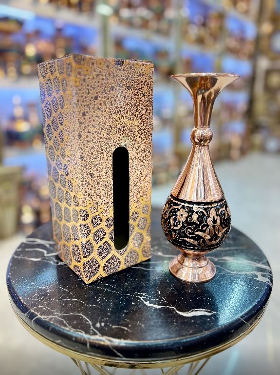 گلدان صراحی الماس تراش اعلا