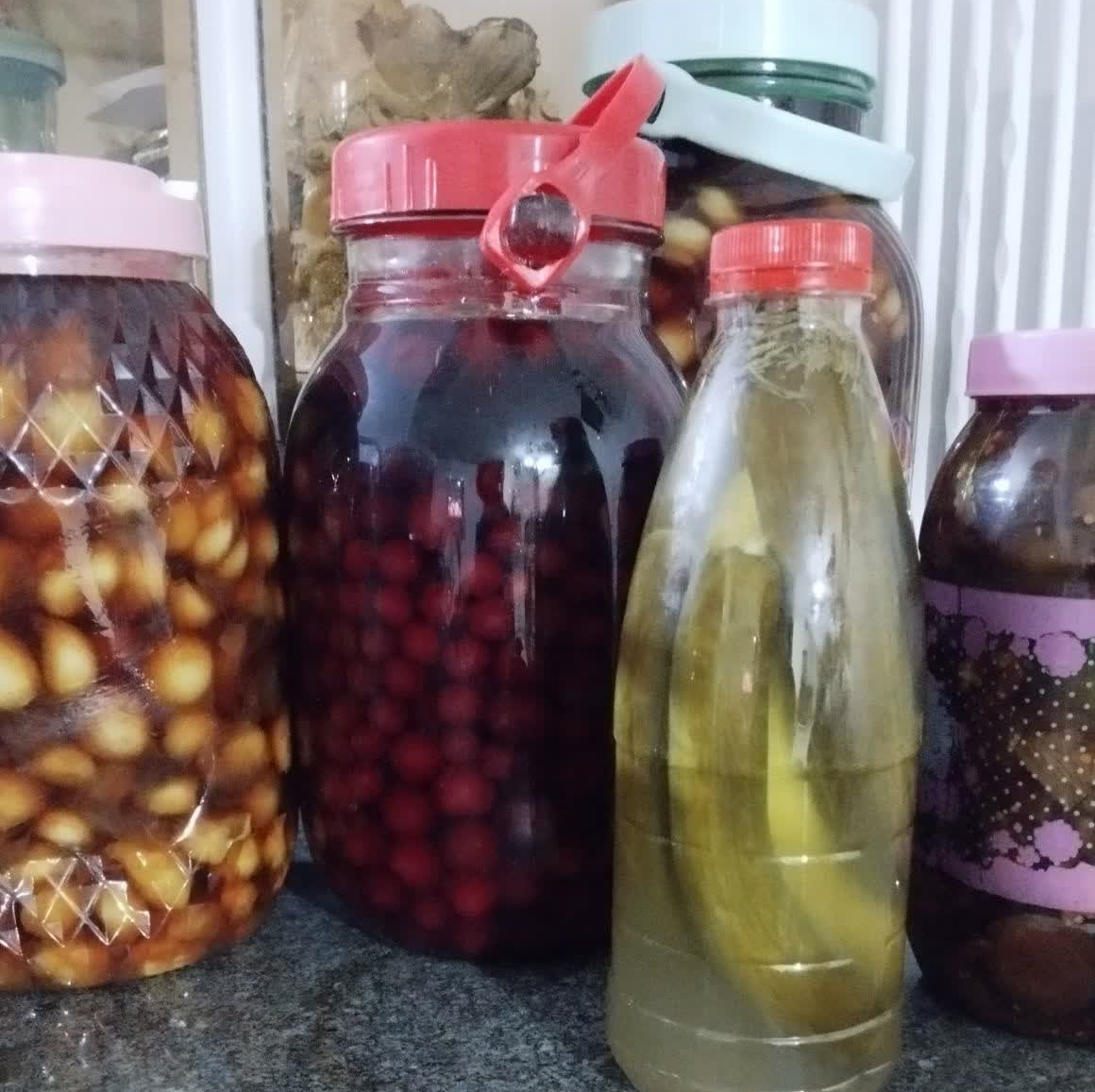 ترشی آلبالو 