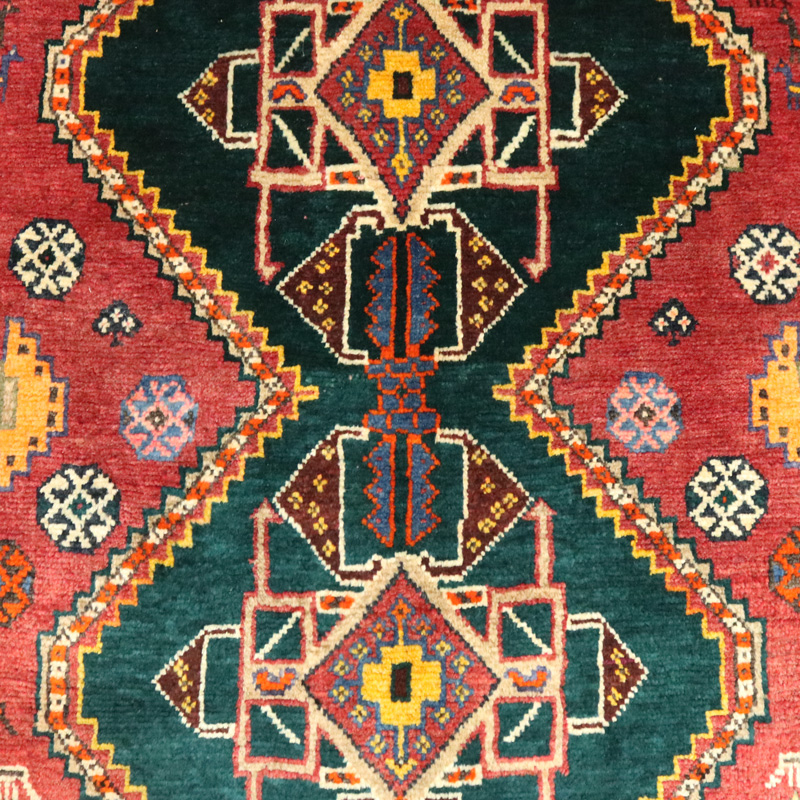 قالیچه دستبافت قشقایی(136×208) سانتیمتر