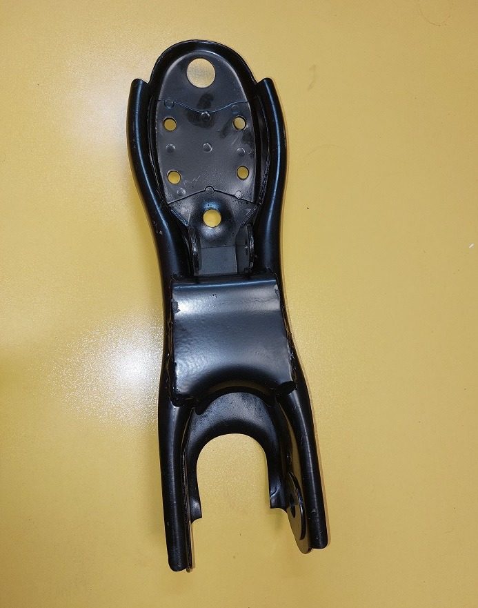 طبق پایین نیسان (راست)