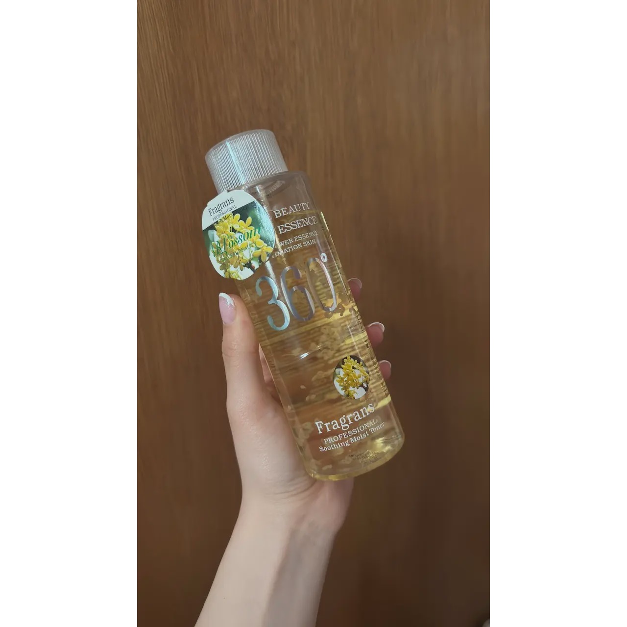 تونر برگ گل طبیعی آبرسان و پاک کننده منافذ 360 ووکالی