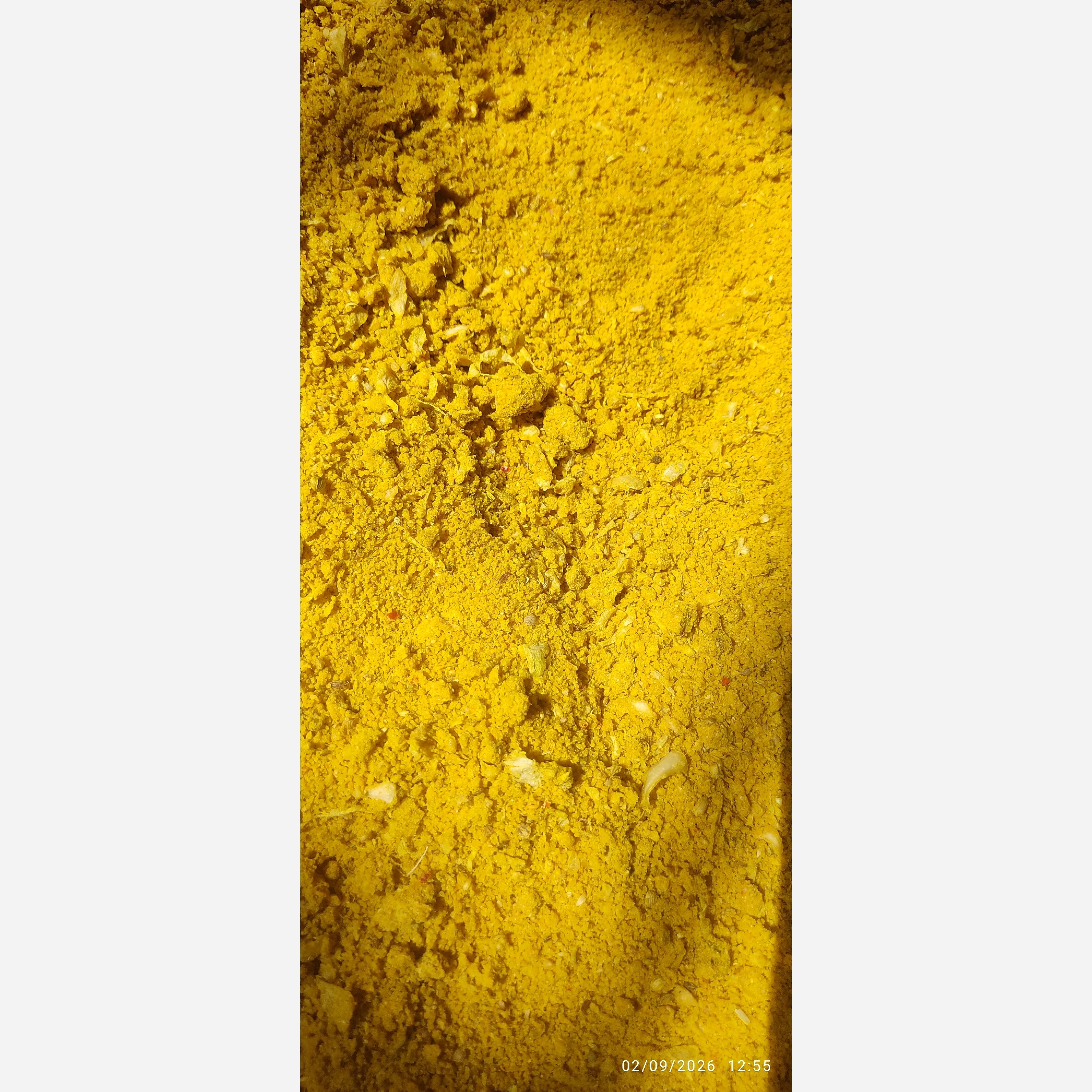 اچار محلی (چاشنی و طعم دهنده سنتی ) 