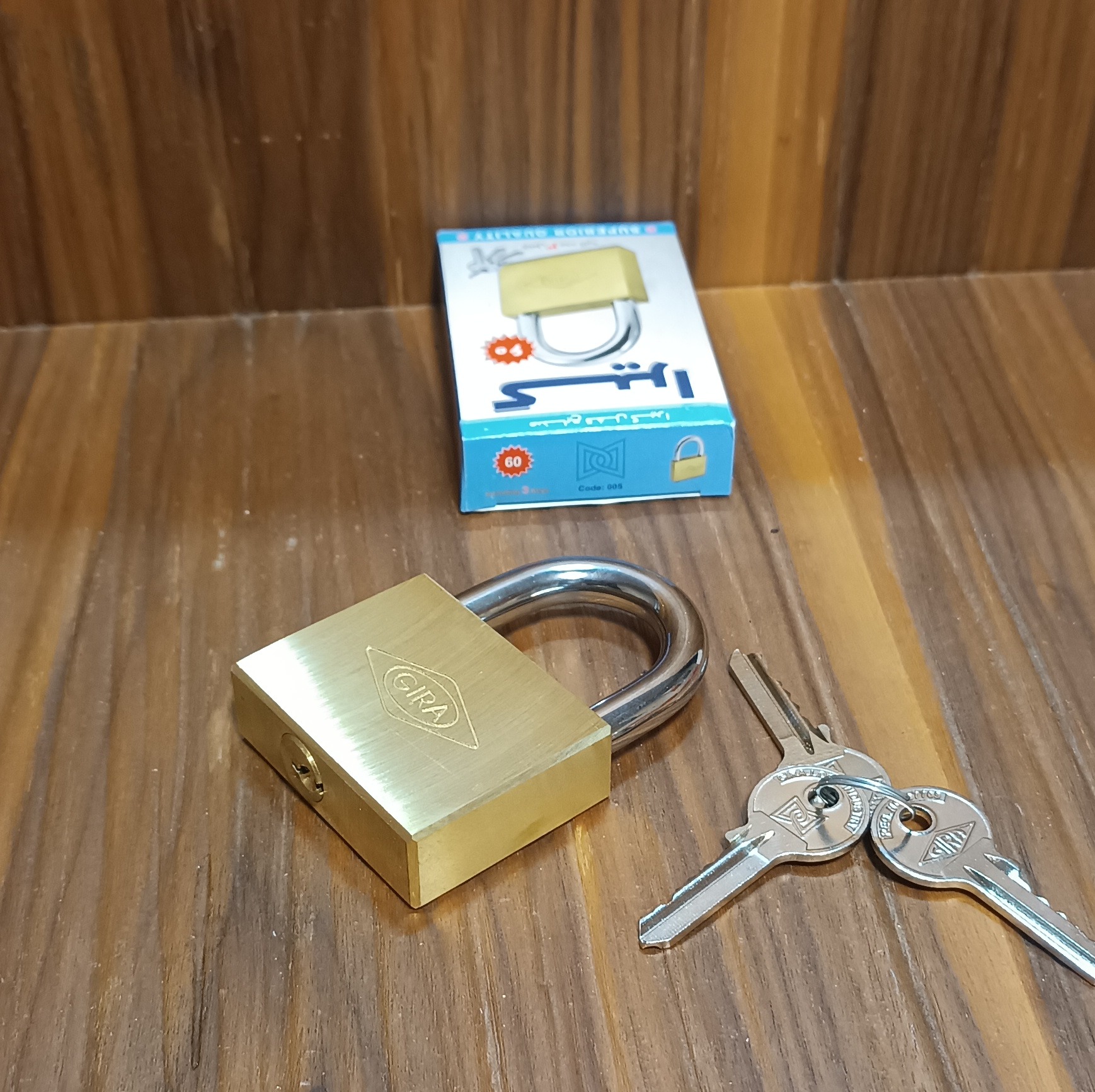 قفل آویز گیرا کد 005