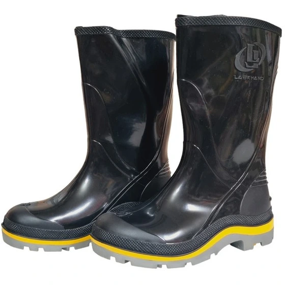 چکمه لاستیکی مشکی بلند مدل لبخند labkhand-long-black-rubber-boots