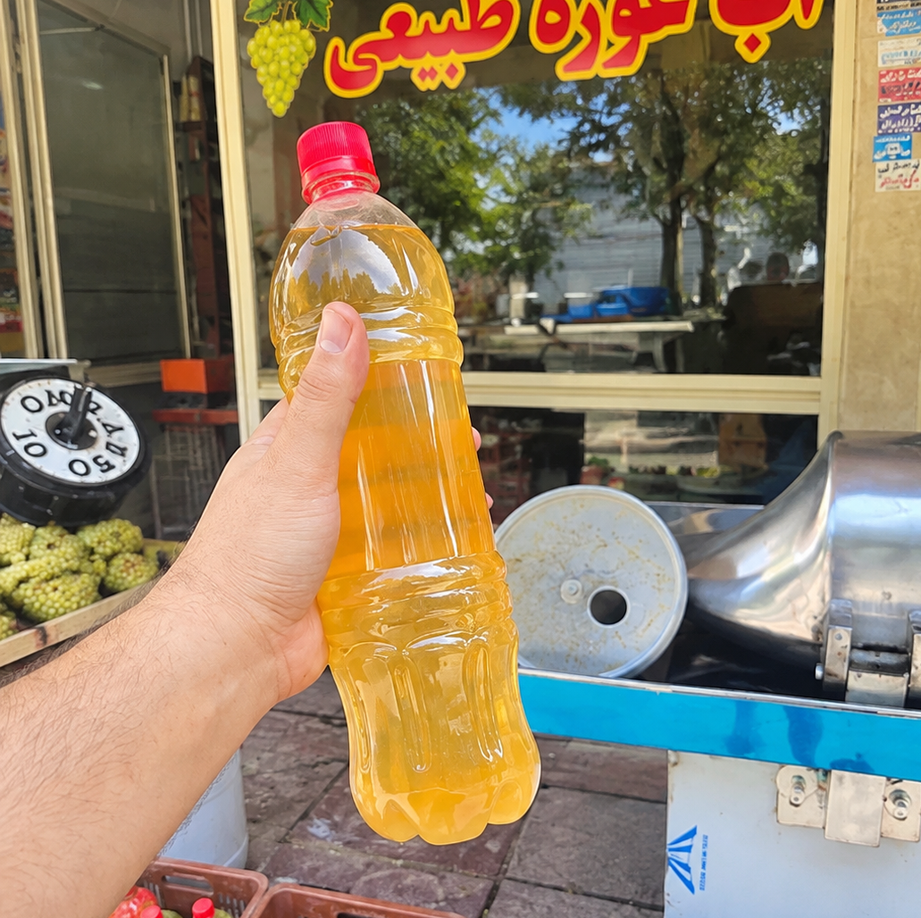 آبغوره عسگری ممتاز تاکستان (یک لیتری)