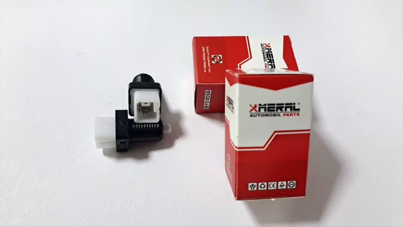مهره استوپ ترمز پژو 405(فشنگی استوپ ترمز) مرال MERAL
