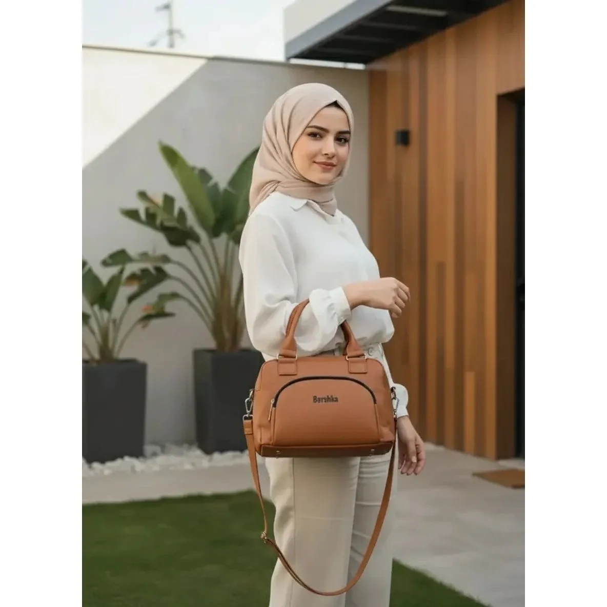 کیف دوشی زنانه 4 زیپ کار مشهد طرح (A bershka)